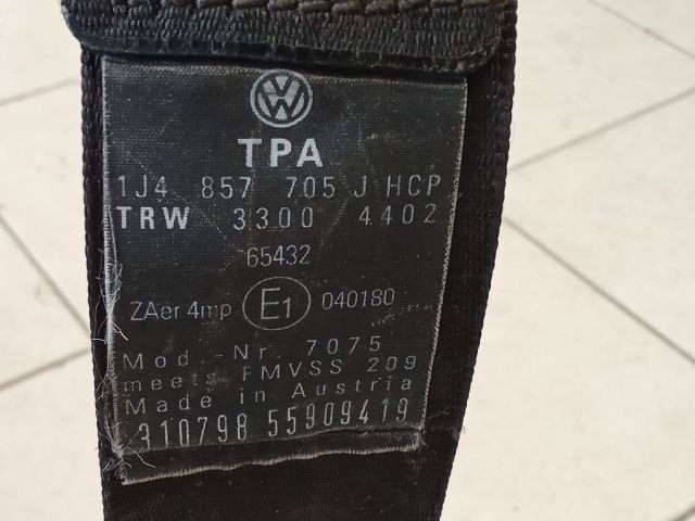 bontott VW GOLF IV Első Biztonsági Öv Pár (Feszítővel)