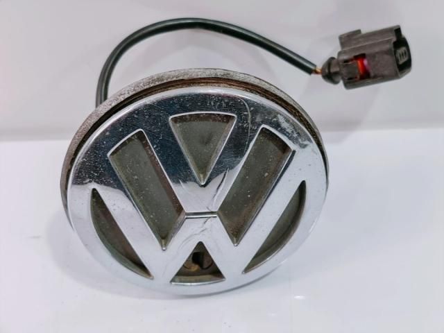 bontott VW GOLF IV Első Embléma