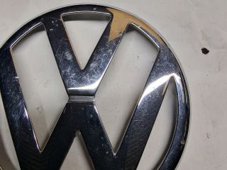 bontott VW GOLF IV Első Embléma