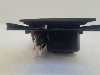 bontott VW GOLF IV Első Hamutartó