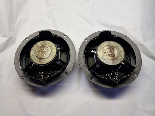 bontott VW GOLF IV Első Hangszóró Pár