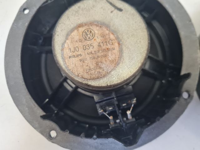 bontott VW GOLF IV Első Hangszóró Pár