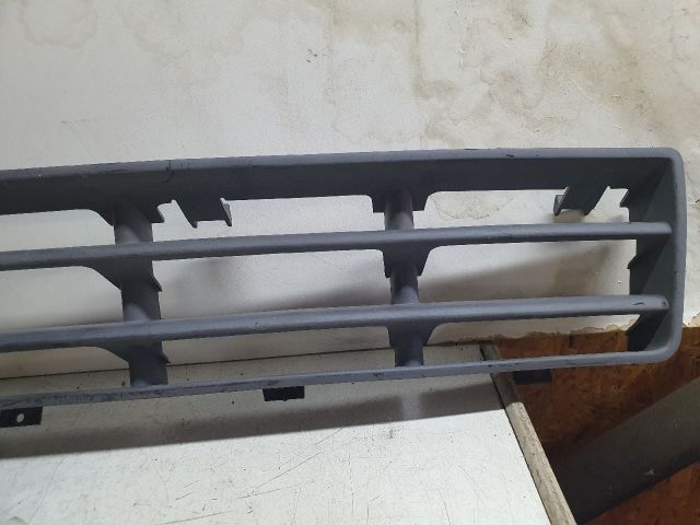 bontott VW GOLF IV Első Lökhárító Alsó (Műanyag)