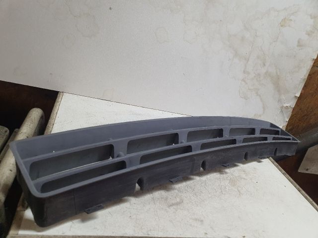 bontott VW GOLF IV Első Lökhárító Alsó (Műanyag)