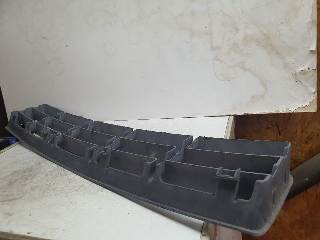 bontott VW GOLF IV Első Lökhárító Alsó (Műanyag)