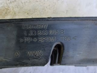 bontott VW GOLF IV Első Lökhárító Bal Díszrács