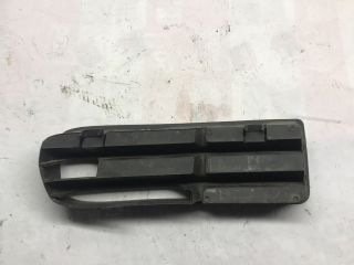 bontott VW GOLF IV Első Lökhárító Bal Díszrács