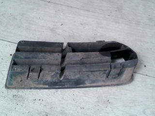 bontott VW GOLF IV Első Lökhárító Bal Díszrács