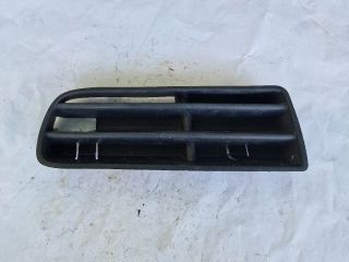 bontott VW GOLF IV Első Lökhárító Bal Díszrács