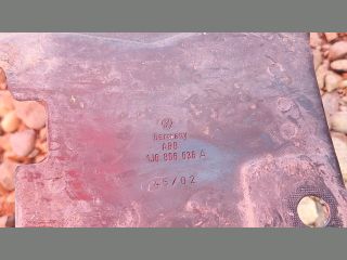 bontott VW GOLF IV Első Lökhárító Merevítő (Fém)