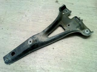 bontott VW GOLF IV Első Lökhárító Merevítő (Fém)