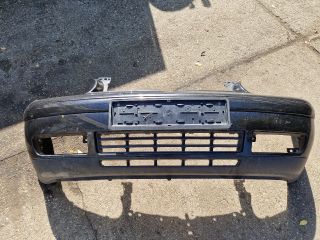 bontott VW GOLF IV Első Lökhárító (Részeivel)