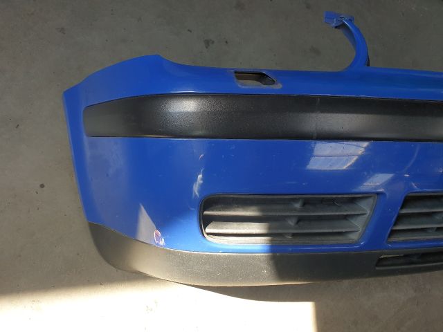 bontott VW GOLF IV Első Lökhárító (Részeivel)