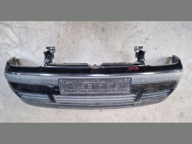 bontott VW GOLF IV Első Lökhárító (Részeivel)