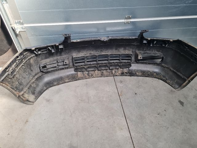 bontott VW GOLF IV Első Lökhárító (Részeivel)