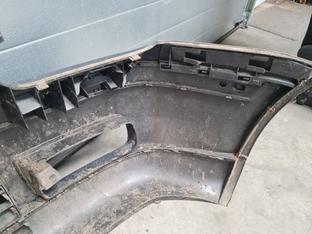 bontott VW GOLF IV Első Lökhárító (Részeivel)