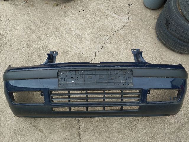 bontott VW GOLF IV Első Lökhárító (Részeivel)