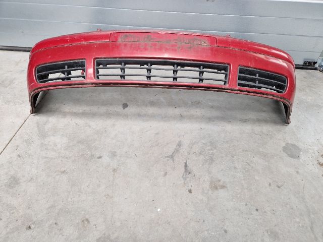 bontott VW GOLF IV Első Lökhárító (Üresen)