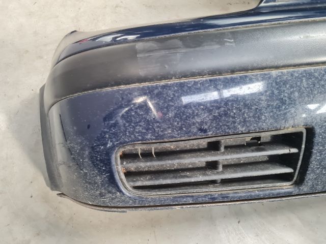 bontott VW GOLF IV Első Lökhárító (Üresen)