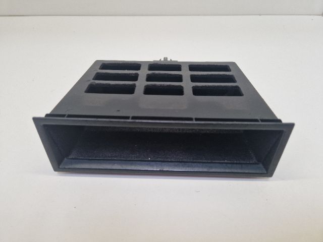 bontott VW GOLF IV Első Tároló Rekesz