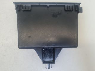 bontott VW GOLF IV Első Tároló Rekesz