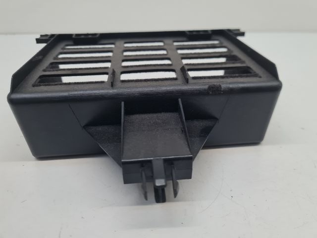 bontott VW GOLF IV Első Tároló Rekesz