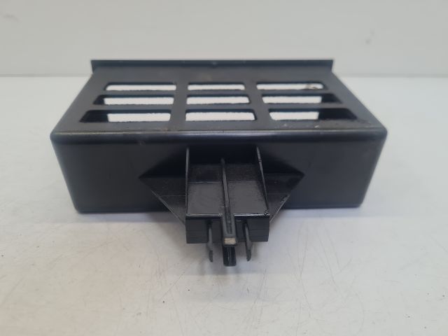 bontott VW GOLF IV Első Tároló Rekesz