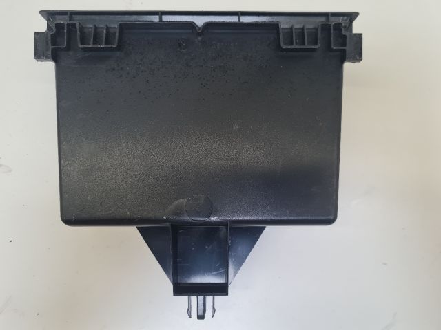 bontott VW GOLF IV Első Tároló Rekesz