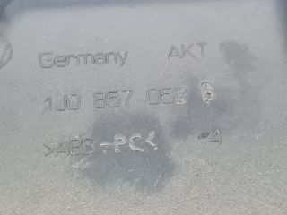 bontott VW GOLF IV Első Tároló Rekesz