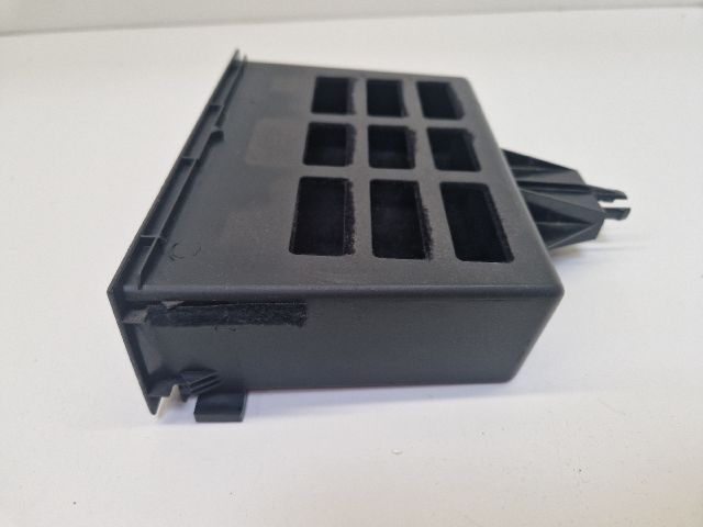 bontott VW GOLF IV Első Tároló Rekesz