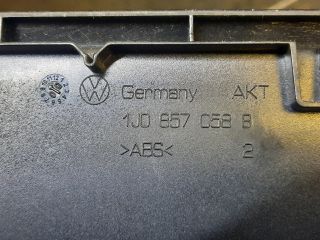 bontott VW GOLF IV Első Tároló Rekesz
