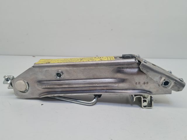 bontott VW GOLF IV Emelő