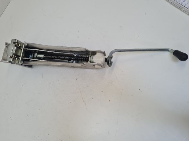 bontott VW GOLF IV Emelő