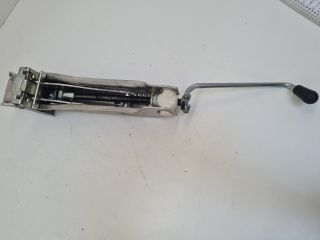 bontott VW GOLF IV Emelő