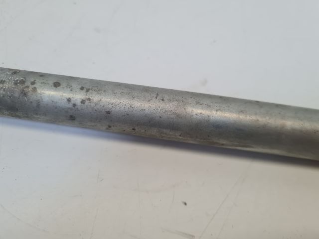 bontott VW GOLF IV Emelő