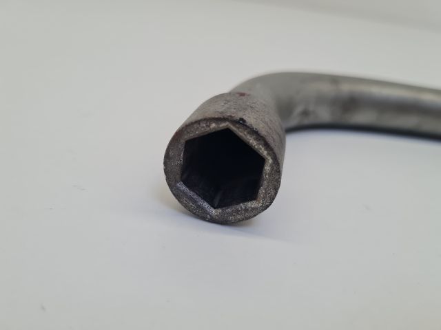 bontott VW GOLF IV Emelő