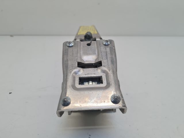 bontott VW GOLF IV Emelő