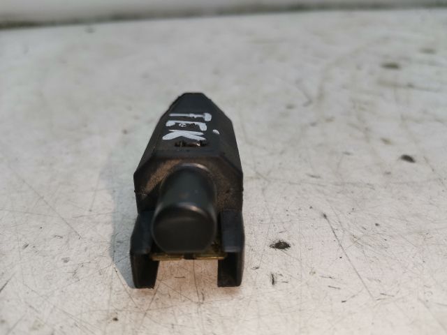 bontott VW GOLF IV Fék Pedál Kapcsoló