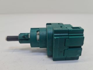 bontott VW GOLF IV Fék Pedál Kapcsoló