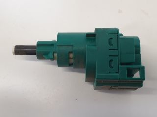 bontott VW GOLF IV Fék Pedál Kapcsoló