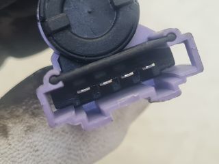 bontott VW GOLF IV Fék Pedál Kapcsoló