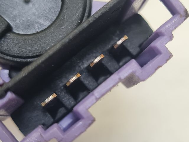 bontott VW GOLF IV Fék Pedál Kapcsoló