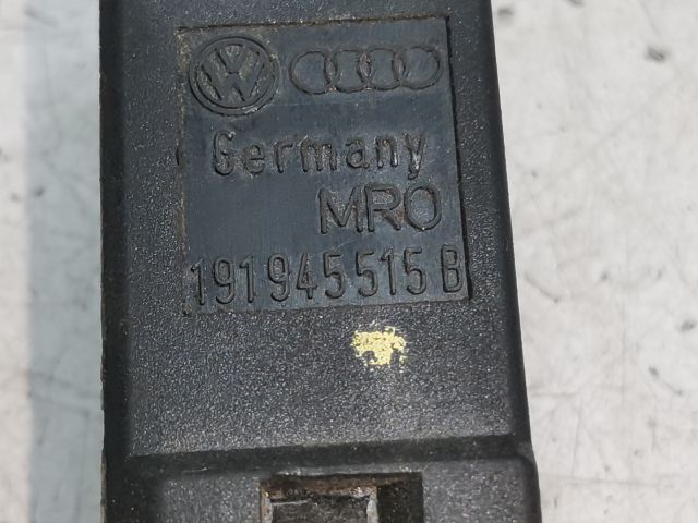 bontott VW GOLF IV Fék Pedál Kapcsoló