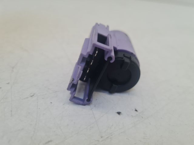 bontott VW GOLF IV Fék Pedál Kapcsoló