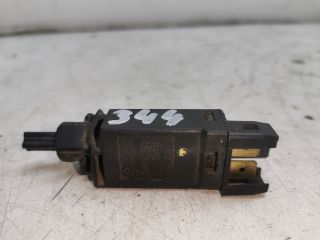 bontott VW GOLF IV Fék Pedál Kapcsoló