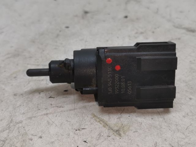 bontott VW GOLF IV Fék Pedál Kapcsoló