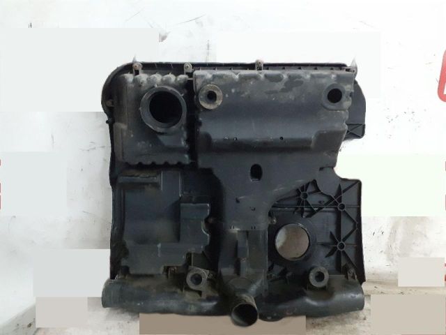 bontott VW GOLF IV Felső Hűtőburkolat