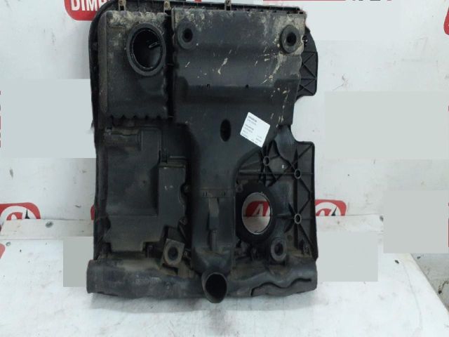 bontott VW GOLF IV Felső Hűtőburkolat