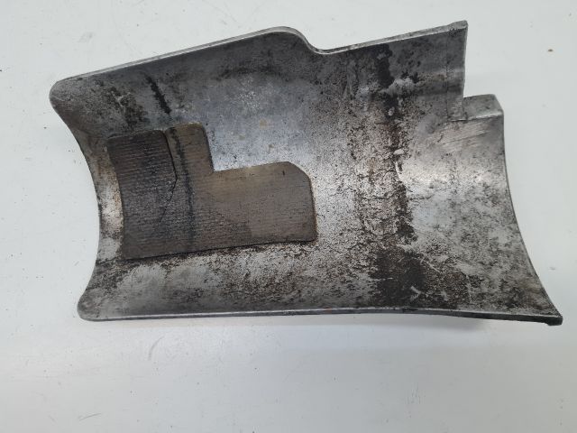 bontott VW GOLF IV Féltengely Hővédő Lemez