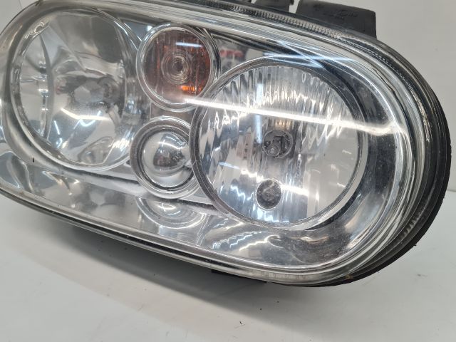bontott VW GOLF IV Fényszóró Pár